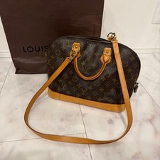 LOUIS VUITTON Alma PM