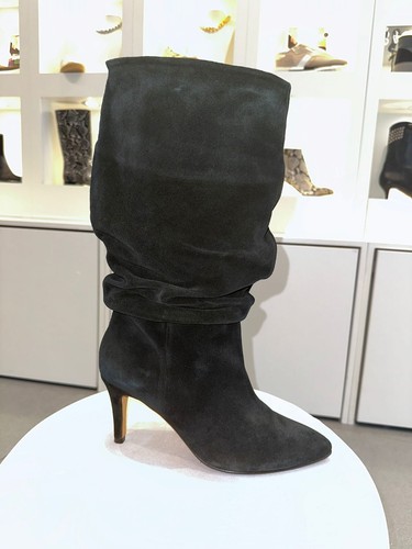 Wildlederstiefel gerafft von