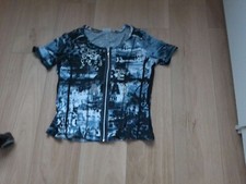 tolles Jäckchen T-Shirt Oberteil Damen Shirt C&A Gr. M