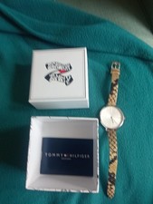 Tommy Hilfiger Uhr Mit Karton 