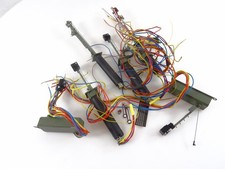 Viessmann HO Formsignal-Konvolut (6 Stk) für Bastler, defekt, Widerstände fehlen