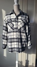 Zara Flanelljacke