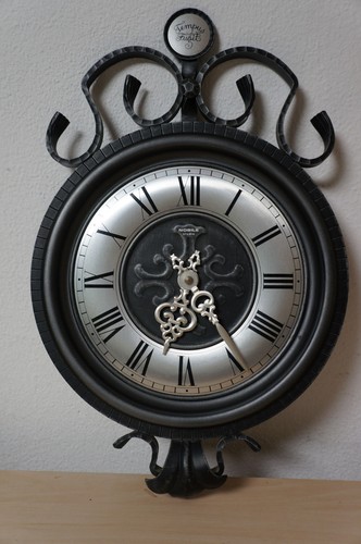 Tempus fugit nobile - tempus,