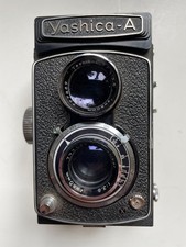 Yashica-A Zweiäugige TLR analog Kamera 6x6 mit Objektiv Yashimar 3.5/80mm