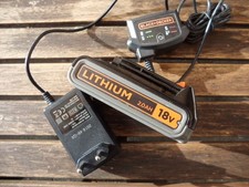 Black und Decker Akku 18V 2,0 Ah BL2018 mit Ladegerät S01BOV1800100