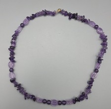 Amethyst Halskette mit Splittersteinen & runden Perlen, ca. 50 cm