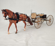 Kutsche Buggy Breyer Classic Modellpferd 1:12 Kutschgeschirr Sammlungsauflösung