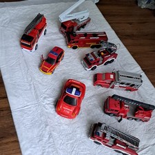 Neun verschiedene feuerwehr - verschiedene,