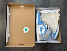 Nike Air Jordan 1 Mid SE
