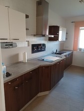 Hochwertige Küche 4Jahre alt Inclusive Whirlpool Geräten Top Zustand