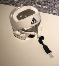 Kampfausrüstung ,Kopfschutz und Schutzweste Adidas ,Judo ,Karate ,Taekwondo 