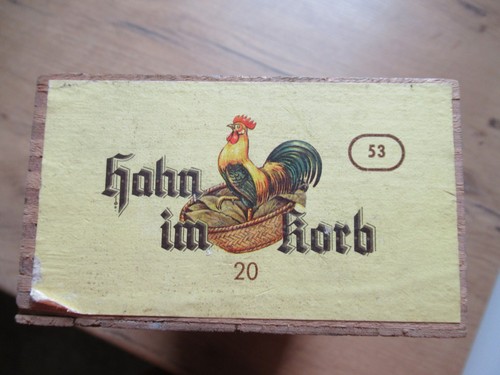 Alte zigarrenkiste aus holz - zigarrenkiste,