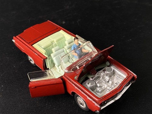 Corgi toys 246 - toys, chrysler