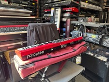 Nord Wave 1 Wavetable  FM