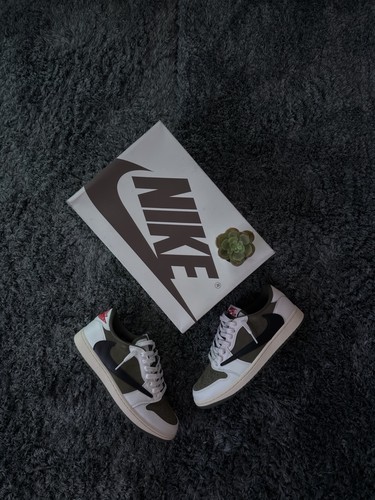 Air jordan low travis scott - low,