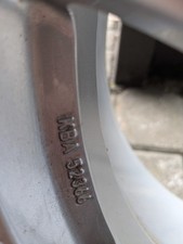 •	Seat Leon / Seat Ateca mit Reifen z. B. 215/55 R17.  Skoda,VW.A6Audi,und 	•