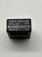 Mercedes W124 W201 W126 R107 Kraftstoffpumpenrelais Relais 0035452405 F167