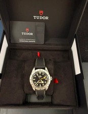 TUDOR Black Bay schwarzes