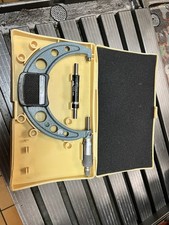 Mitutoyo Bügelmessschraube 100-125 feinmesser Mahr Garant Tesa Holex