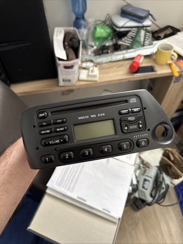 Radio aus einem ford streetka - einem,