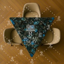 Labradorit Dreieck Tisch –