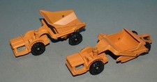 Espewe (H0) Erdschrapper und Erdbeweger mit Kippmulde DDR Spielzeug