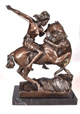 Bronzefigur Amazone zu Pferde