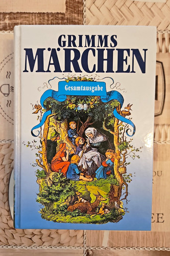 Grimms märchen gesamtausgabe - märchen,