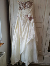 Brautkleid Gr. 36 - Ivory, Rot/Rosa Blumenapplikation, mit Reifrock, Schleier