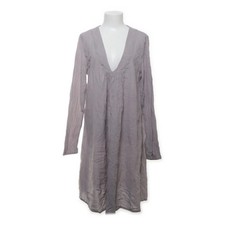 Rabens Saloner, Kleid