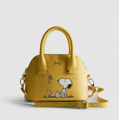 Snoopy peanuts crossbody - snoopy,