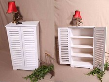 Schöner Flurschrank Badschrank Standregal Flügeltüren Landhaus Stil Beistellschr