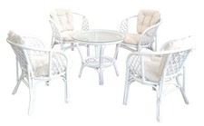 Rattansitzgruppe mit