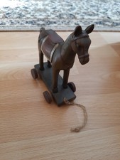 Holzspielzeug Pferd braun zum