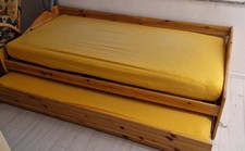 Gästebett Matratze Holzbett 90x200 Lattenrost Tagesbett ausziehbar Homestyle4u