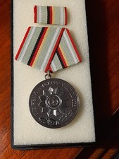 DDR - Orden mit Spange - MdI