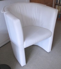 Eleganter kleiner Sessel