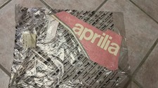 Aprilia Sr 50 Sticker Aufkleber Dekor Unterboden Rechts Neu Ovp 
