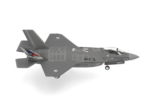 Herpa wings 200 japan air - wings,