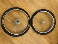 26 Zoll Laufrad Satz Shimano 9