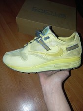 Nike Air Max 1 Travis Scott Cactus Jack Saturn Gold EU42.5 US9 Gebraucht