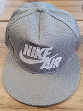 Nike Air Cap grau