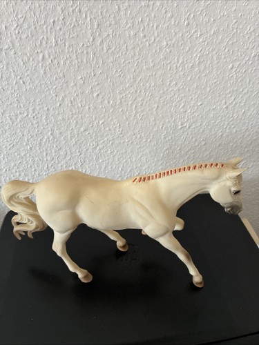 Breyer gem twist 495 - twist,