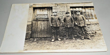 Alte AK Foto-AK Soldaten vor