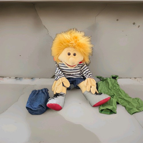 Living puppets handpuppe - puppets,