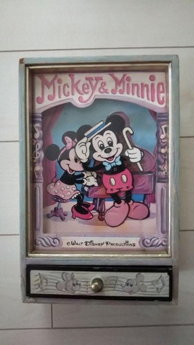 Walt disney productions holz - disney,