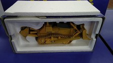Komatsu D475A Bulldozer 1/50
