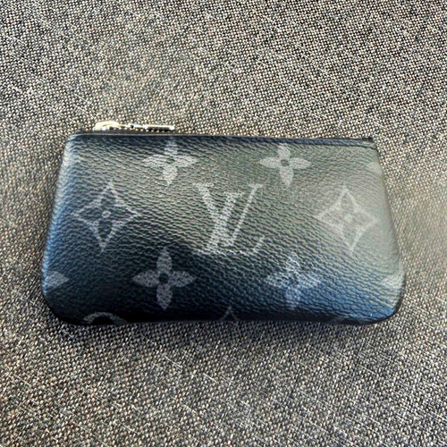 Louis vuitton - louis,