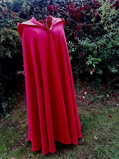 Kapuzenumhang Umhang Cape Wikinger Mittelalter dunkelbraun grau grün schwarz rot