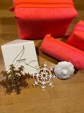 CHANEL BEAUTE KOSMETIKTASCHE  3er SET  KORALLE  3D Sterne + Camelie   OVP   VIP